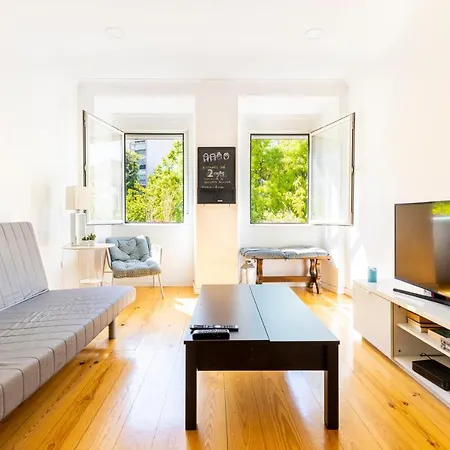 Comfy 3 Bedroom Apartment Campo De Ourique Lisboa Extérieur photo