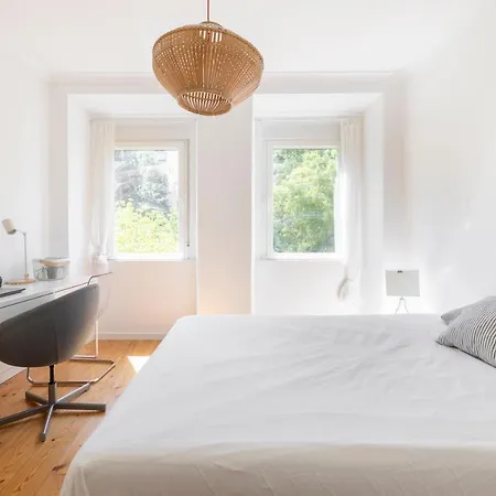 Comfy 3 Bedroom Apartment Campo De Ourique Lisboa Extérieur photo