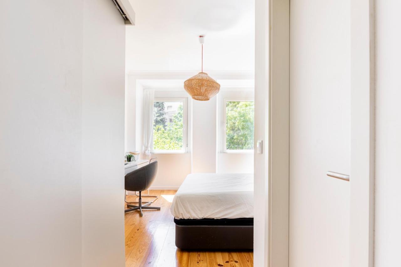 Comfy 3 Bedroom Campo De Ourique * Lizbona