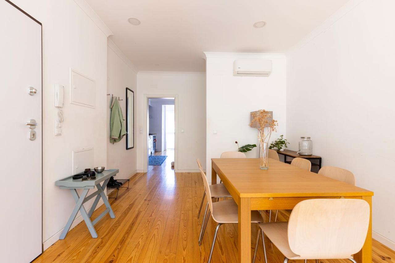 Comfy 3 Bedroom Campo De Ourique * Lizbona