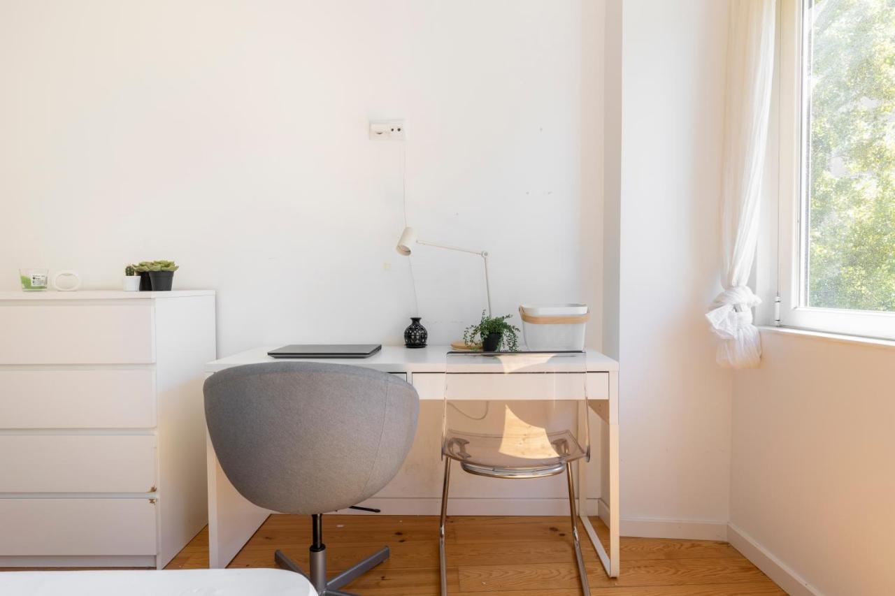Comfy 3 Bedroom Campo De Ourique Appartement *