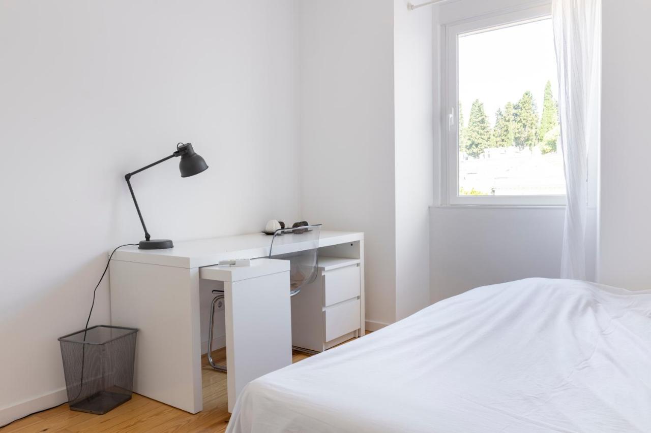 Apartament Comfy 3 Bedroom Campo De Ourique *